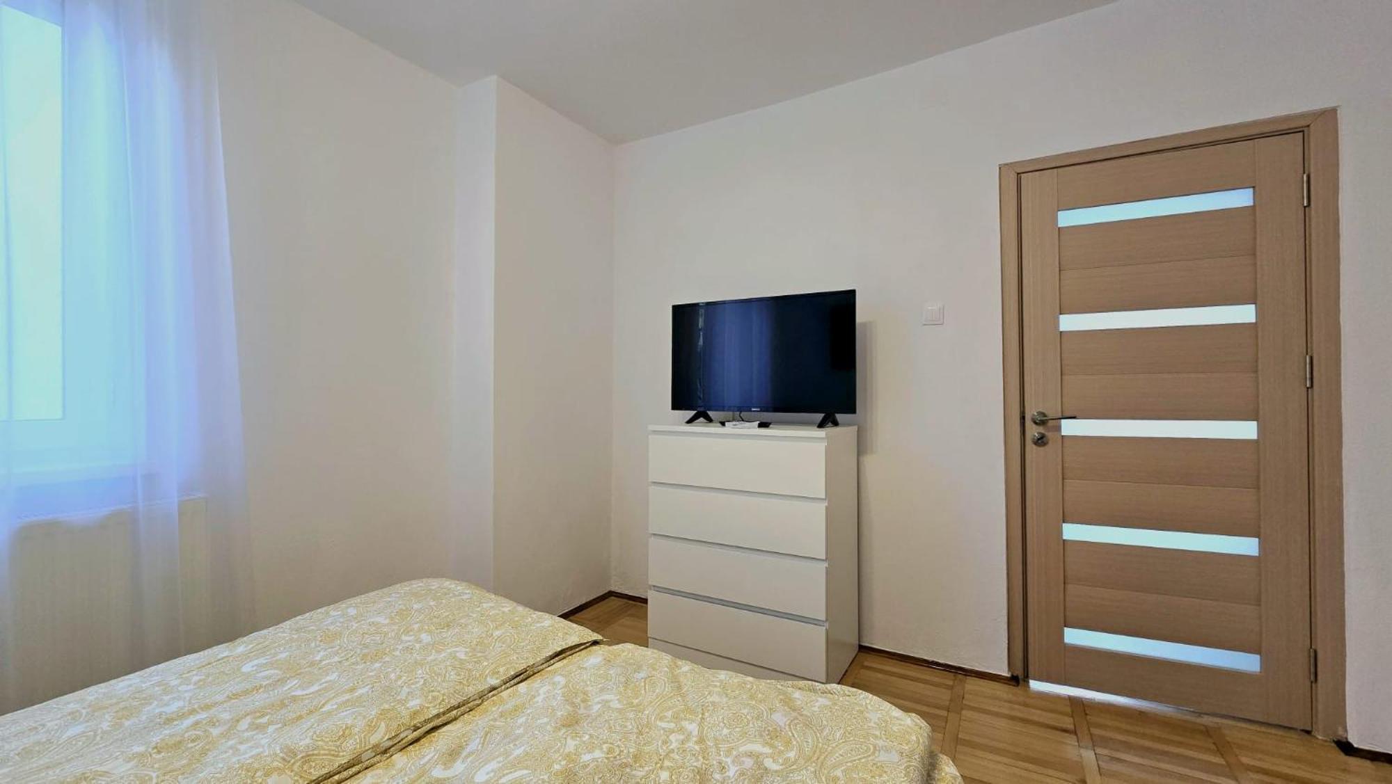 Apartament Confort Hd Hunedoara Exteriér fotografie